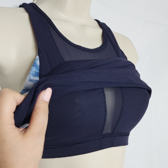 🔥Lululemon Athletica Navy Top Size 2 - Picture 6 of 9